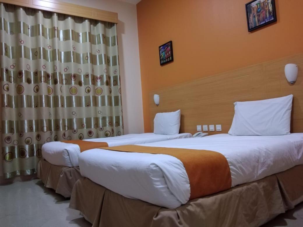 Al Salam Inn Hotel Suites Dubai Bagian luar foto